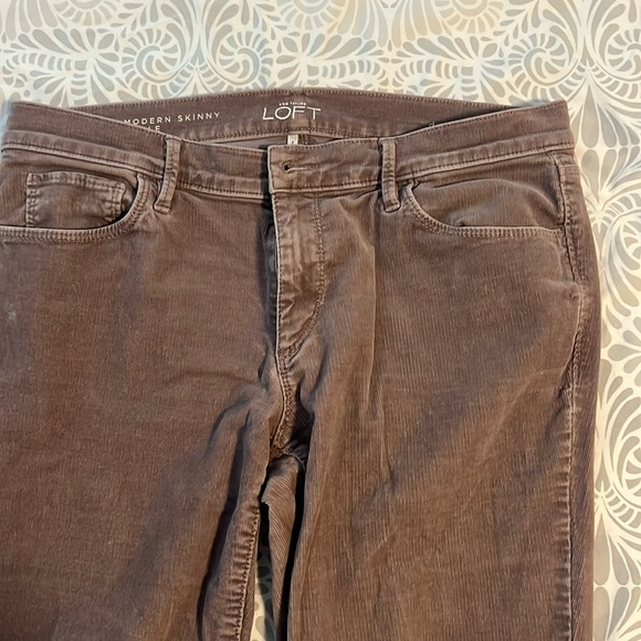 Ann Taylor Loft lavender corduroy skinny pants size 8 - Picture 1 of 5